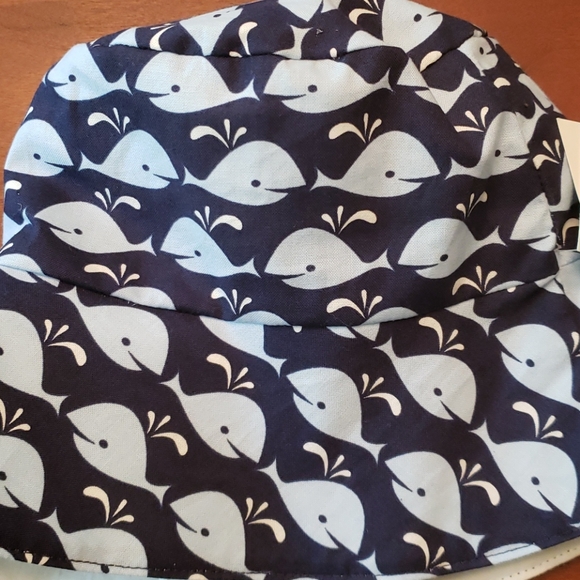 Kaya's Kloset Handmade Whale Sun Hat (a2p) - Picture 4 of 4